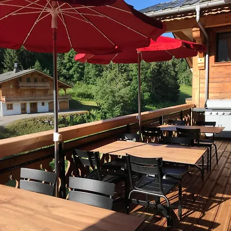 Le Sommet - 15 Personnes - Reservation